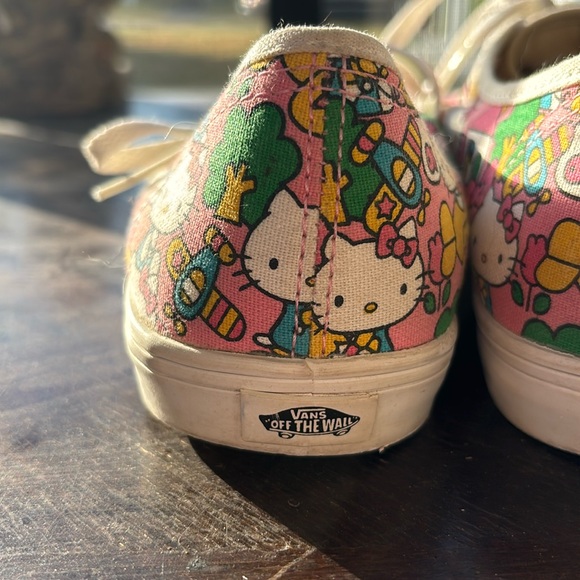 Vans Hello Kitty Patterned Sneakers - Picture 5 of 8